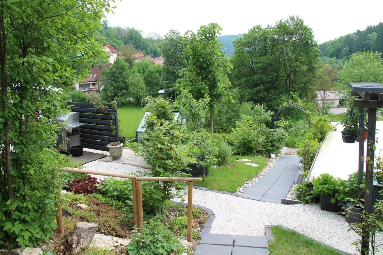 B&B Arlesbrunnen Egloffstein Bagian luar foto